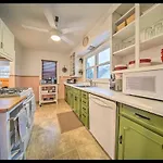 Modern Home • Family Friendly • Grill • Fireplace