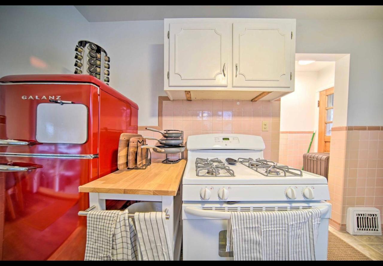 Modern • Family Friendly • Grill • Fireplace *