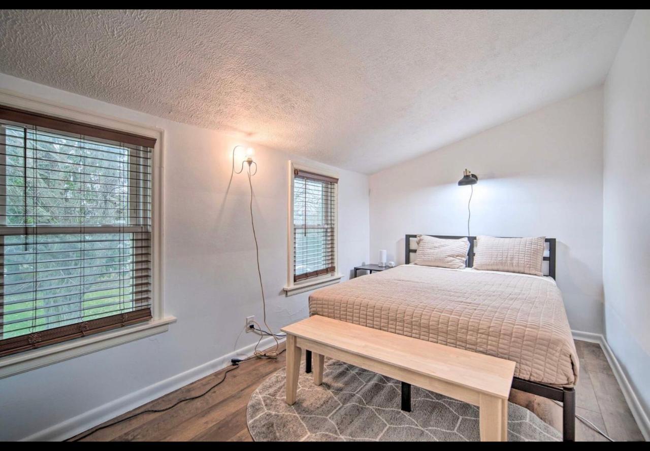 Modern • Family Friendly • Grill • Fireplace *