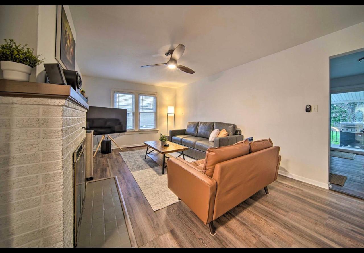 Modern • Family Friendly • Grill • Fireplace Erie
